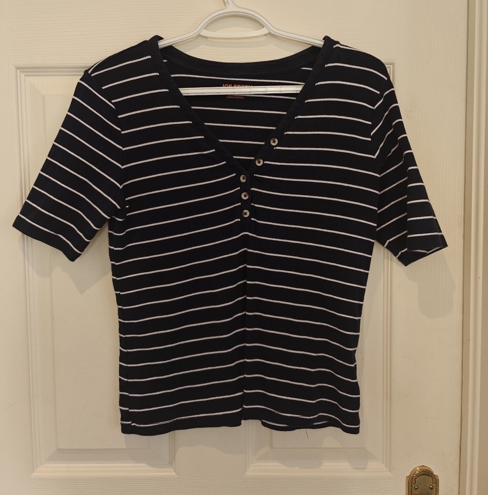 JOE FRESH NAVY & WHITE STRIPED. VNECK WITH BUTTONS